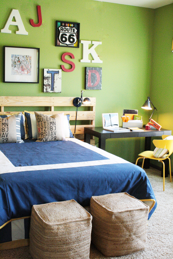 Design ideas for an eclectic kids' room for boys in Houston with green walls and carpet.