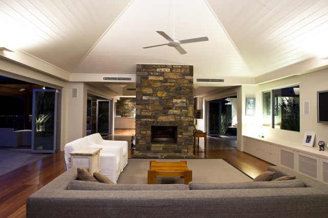 Rural House country-living-room