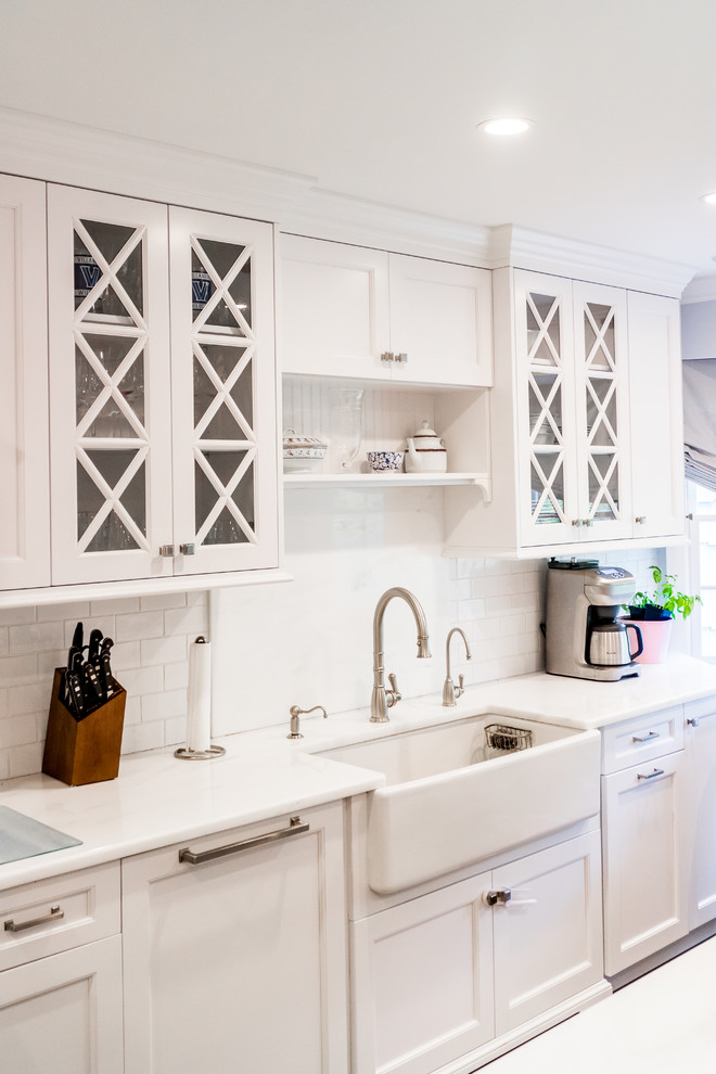 Transitional kitchen photo in New York