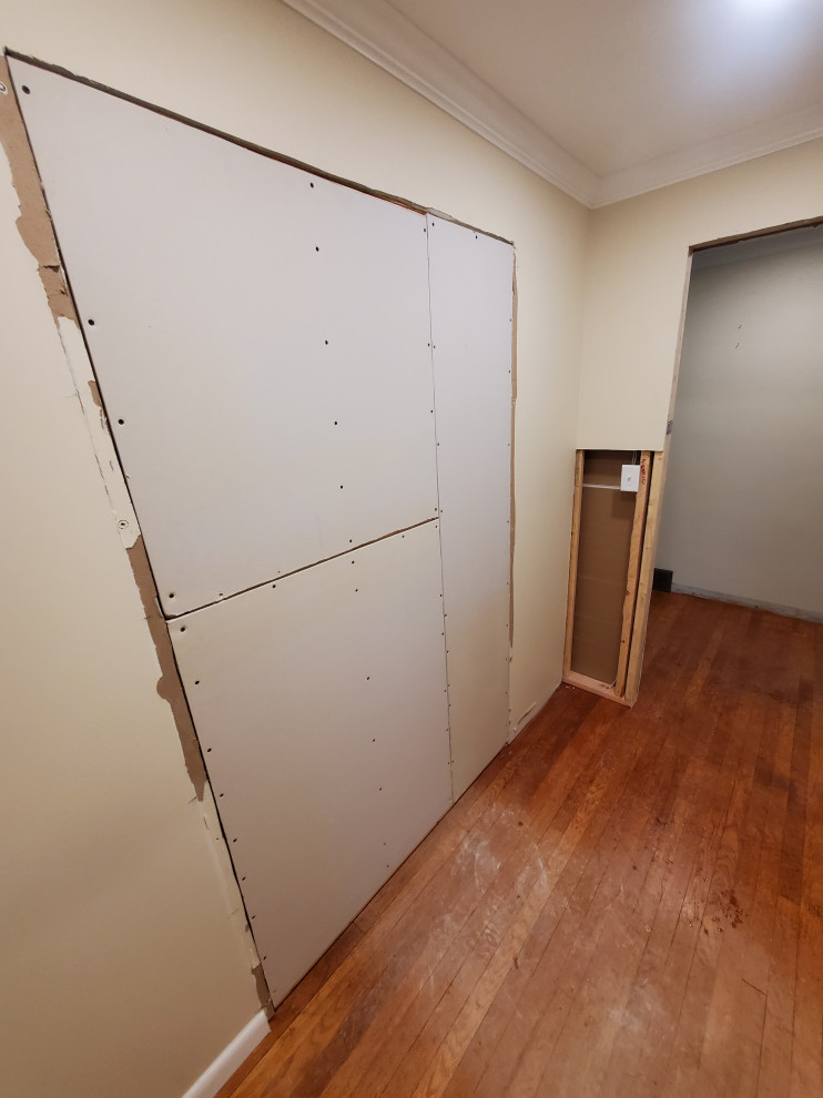 Interior Closet