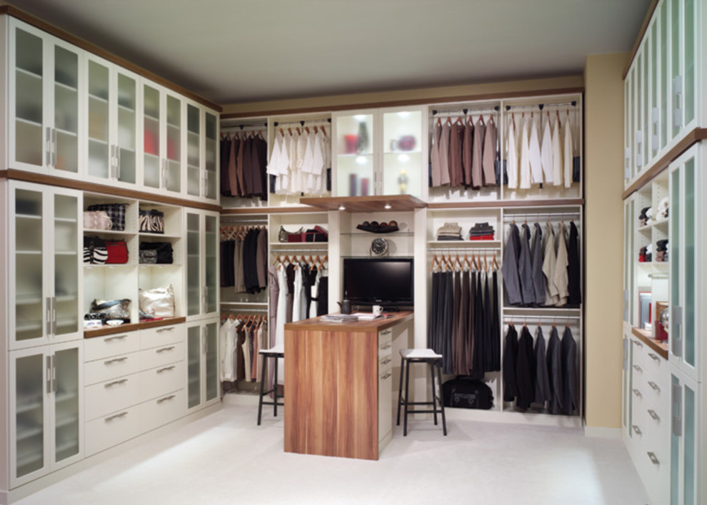 This is an example of a contemporary storage and wardrobe in Grand Rapids.