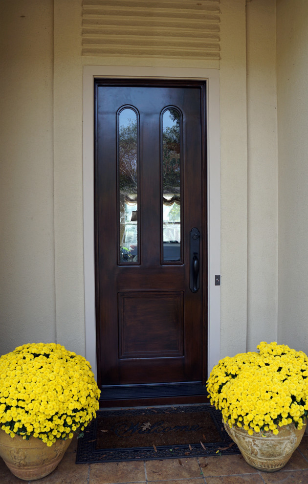 Front door - front door idea in Jackson