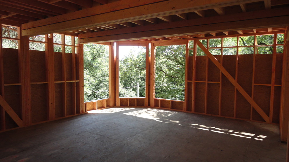 Дом на склоне