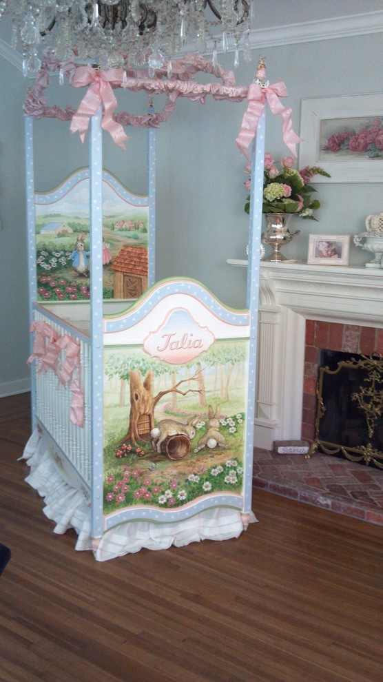 Design ideas for a mid-sized traditional nursery in New York.