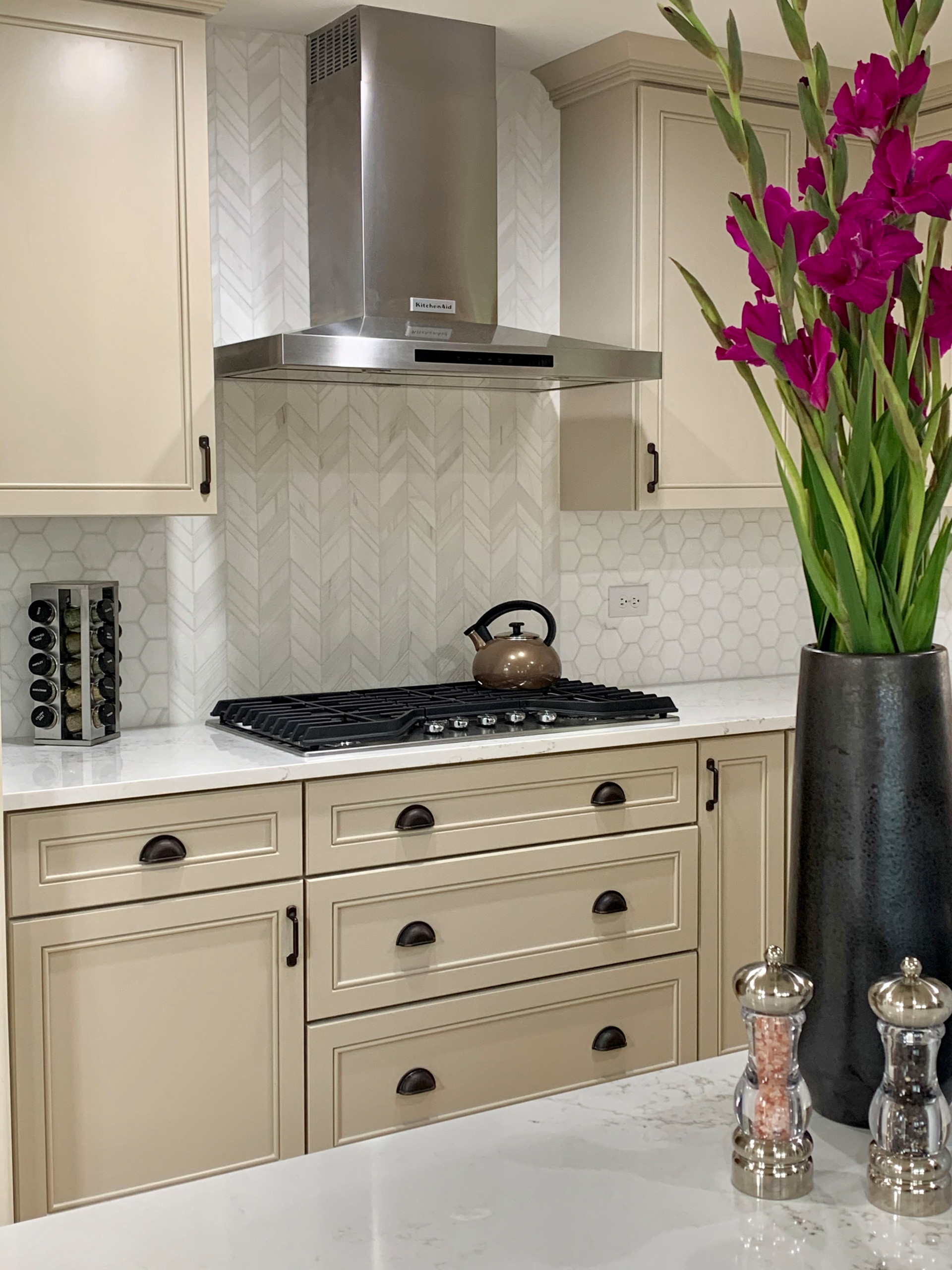 Creamy Dream Kitchen and Soothing Master Bath