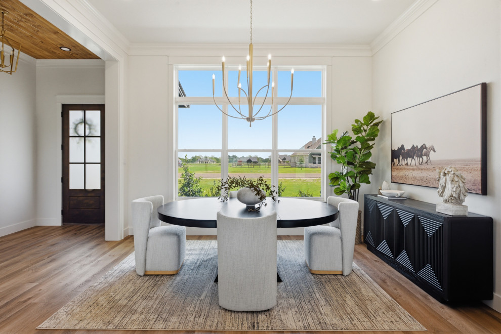 Mathis Collection I Bryan Texas