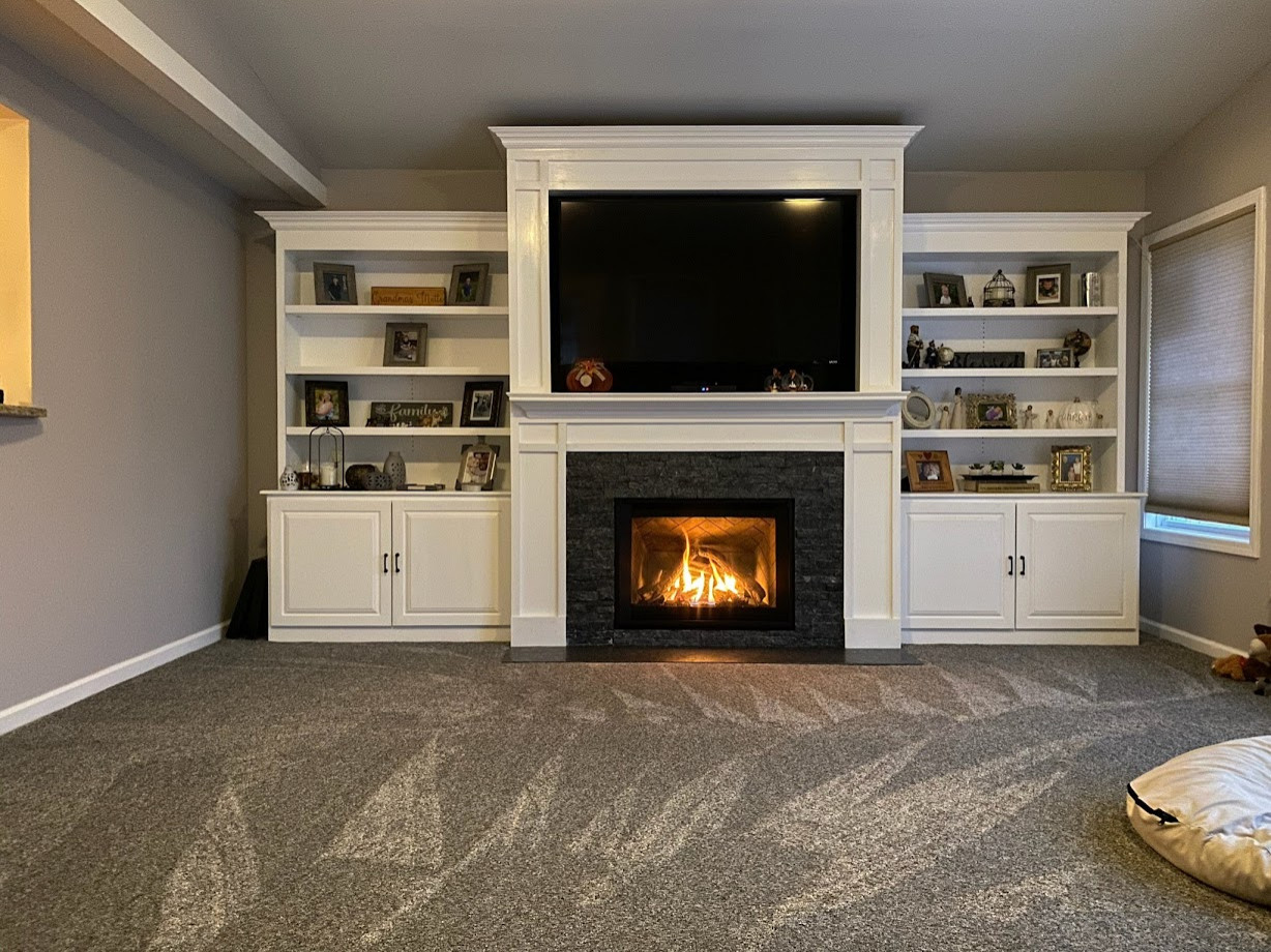 Family room cabinet/shelving