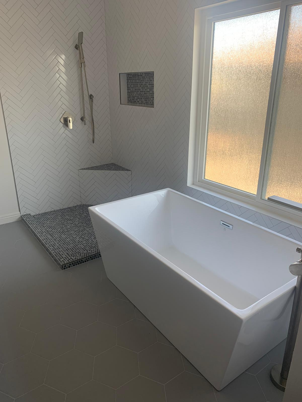 Santa Clarita Master Bathroom