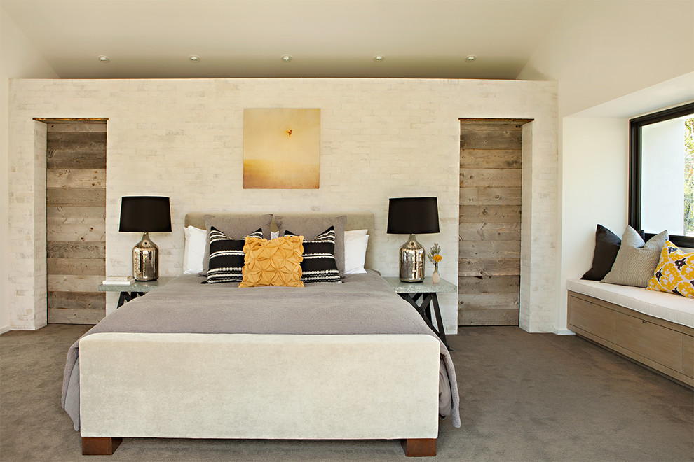 Inspiration for a country bedroom in Los Angeles.