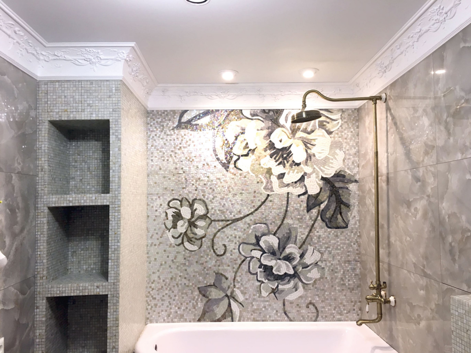 Потолочные гипсовые карнизы АРАТТА