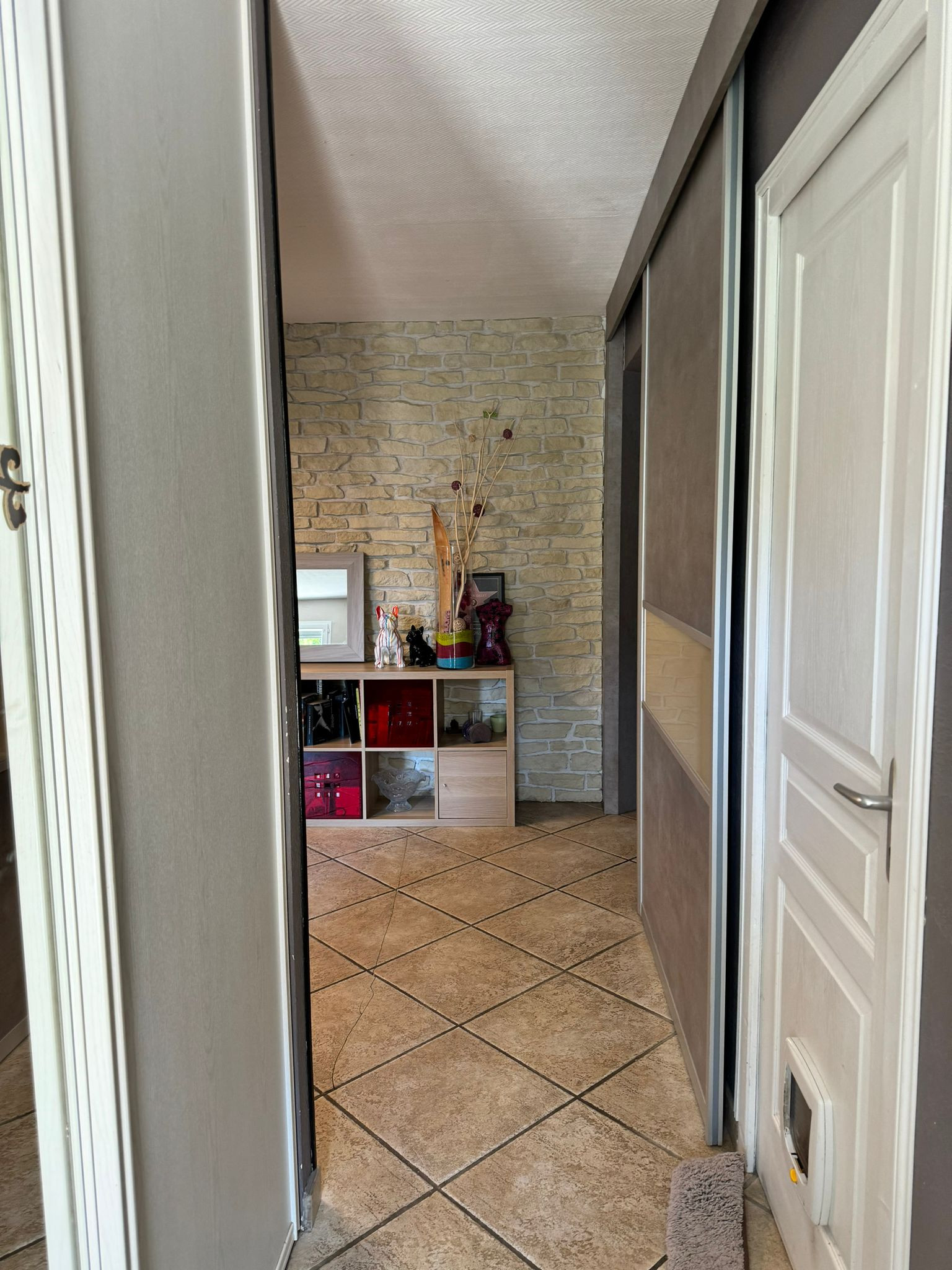 Rénovation Complète et Nouvelle Identité pour une Maison Individuelle