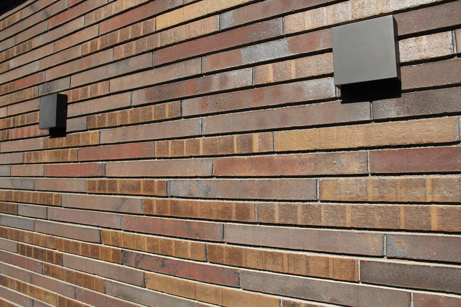 Реализованный проект частного одноэтажного дома в современном стиле