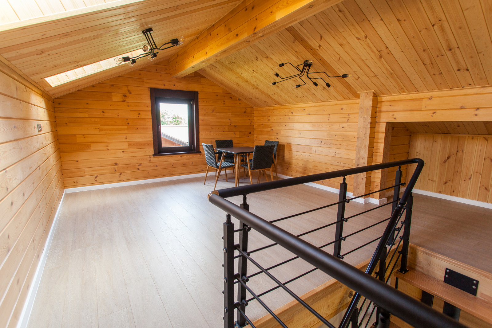 Готовый дом с отделкой по проекту "Дунай" 195 м2