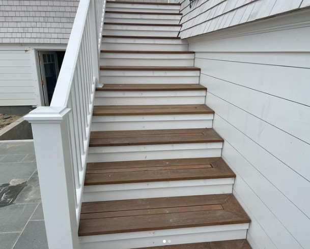 Staircase - staircase idea in Boston