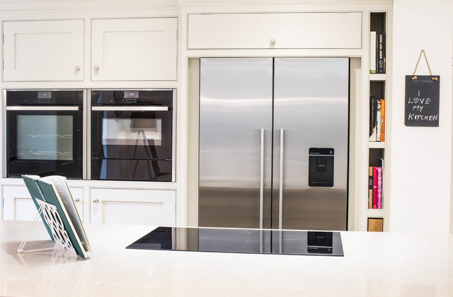 Traditional English Kitchen traditional-kitchen
