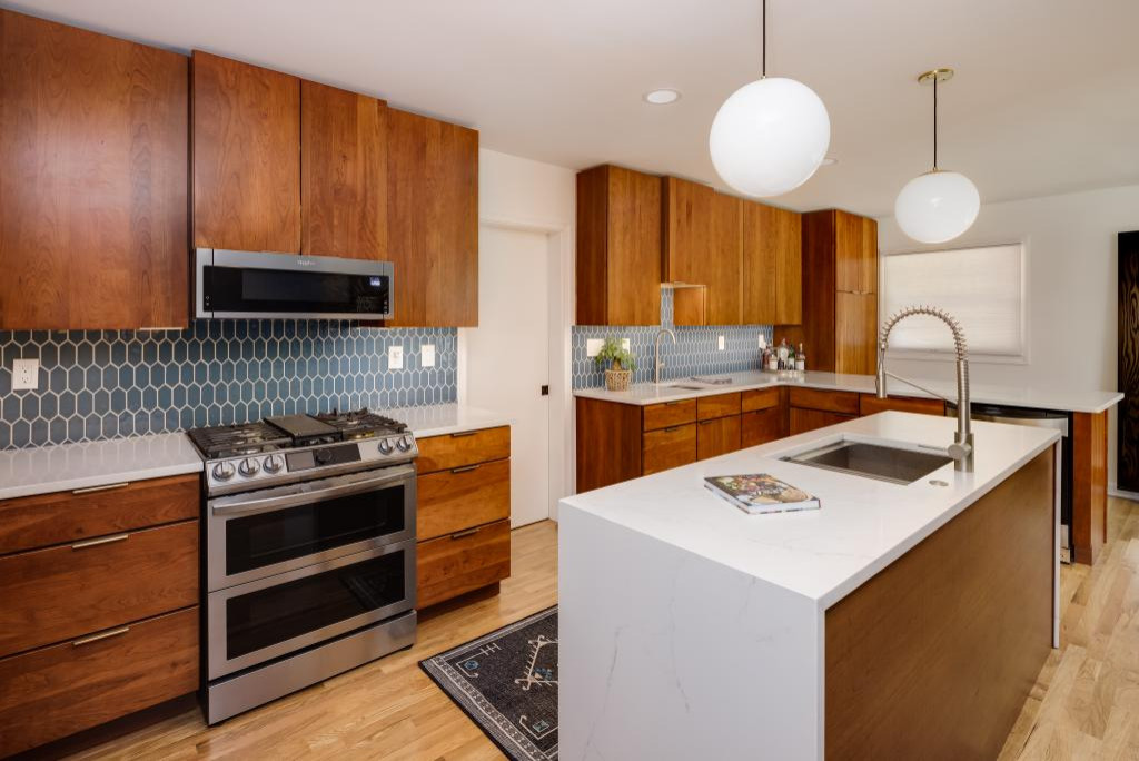 Mid-century modern in Brookhaven
