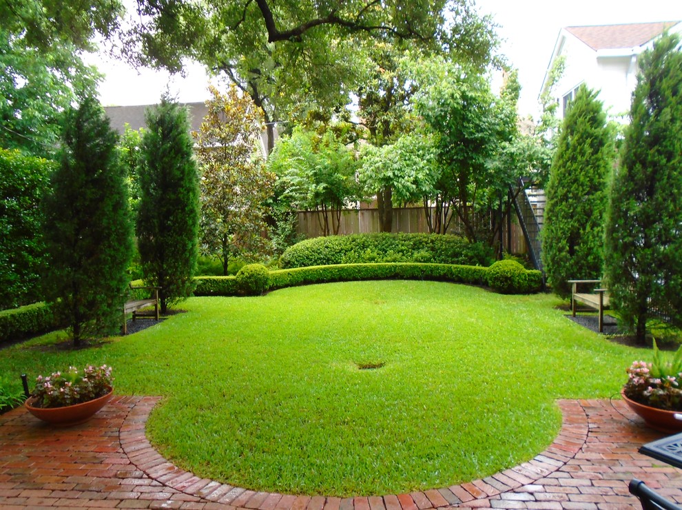 Photo of a landscaping in Houston.