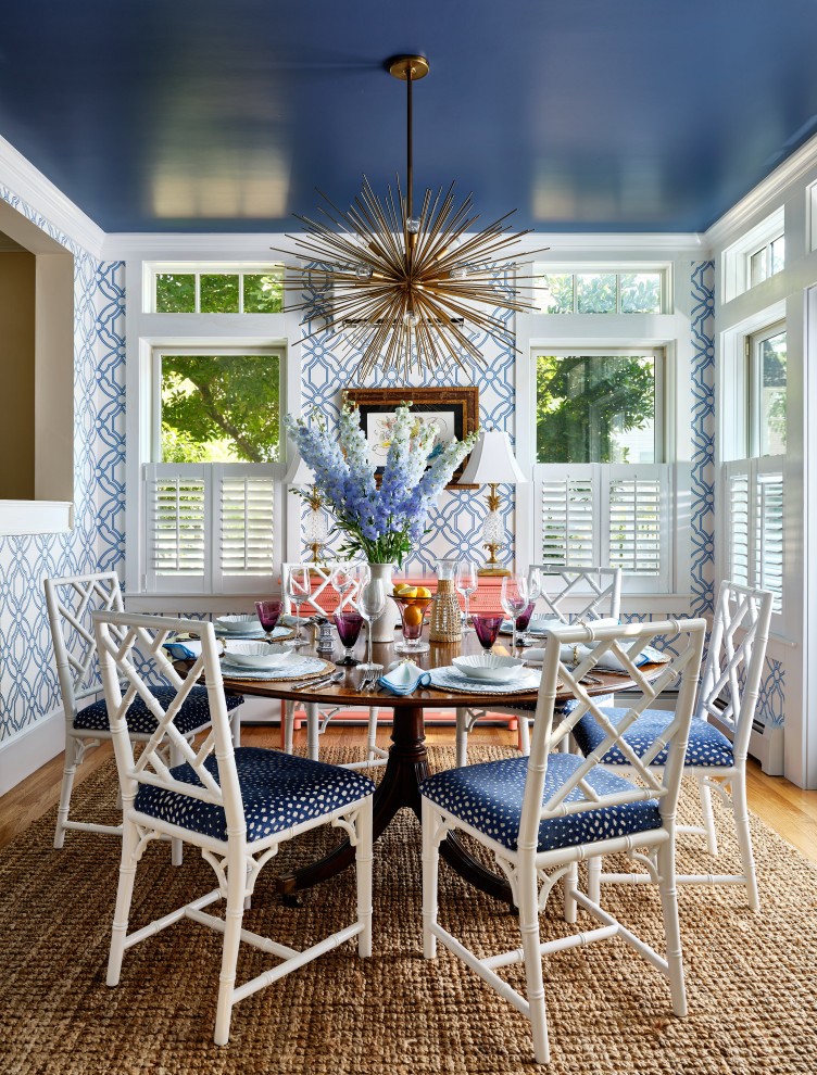 Beach style dining room photo in Bridgeport
