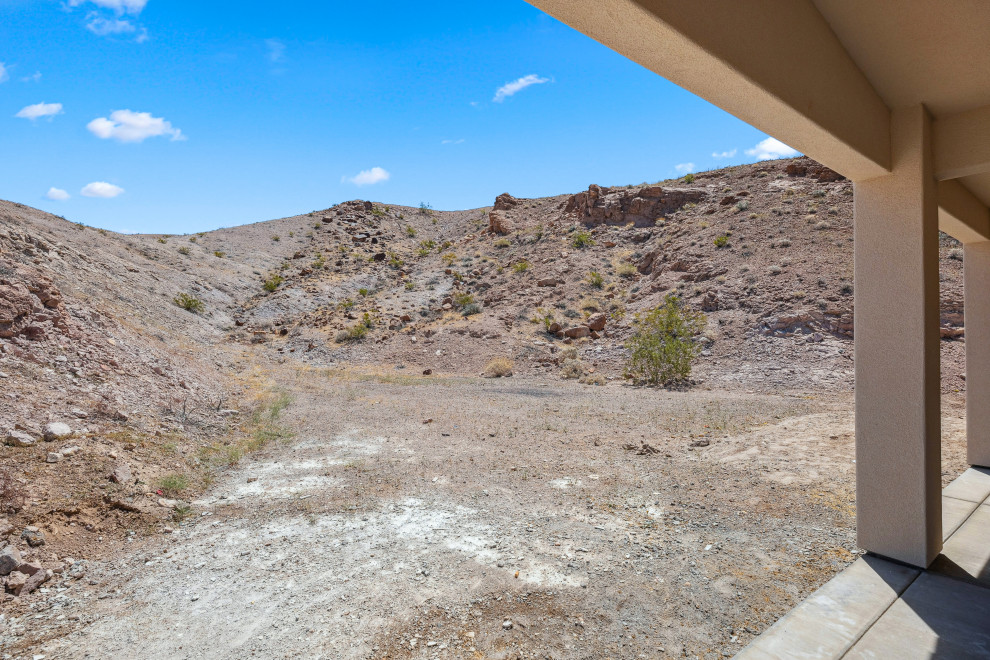 Desert Canyon Custom
