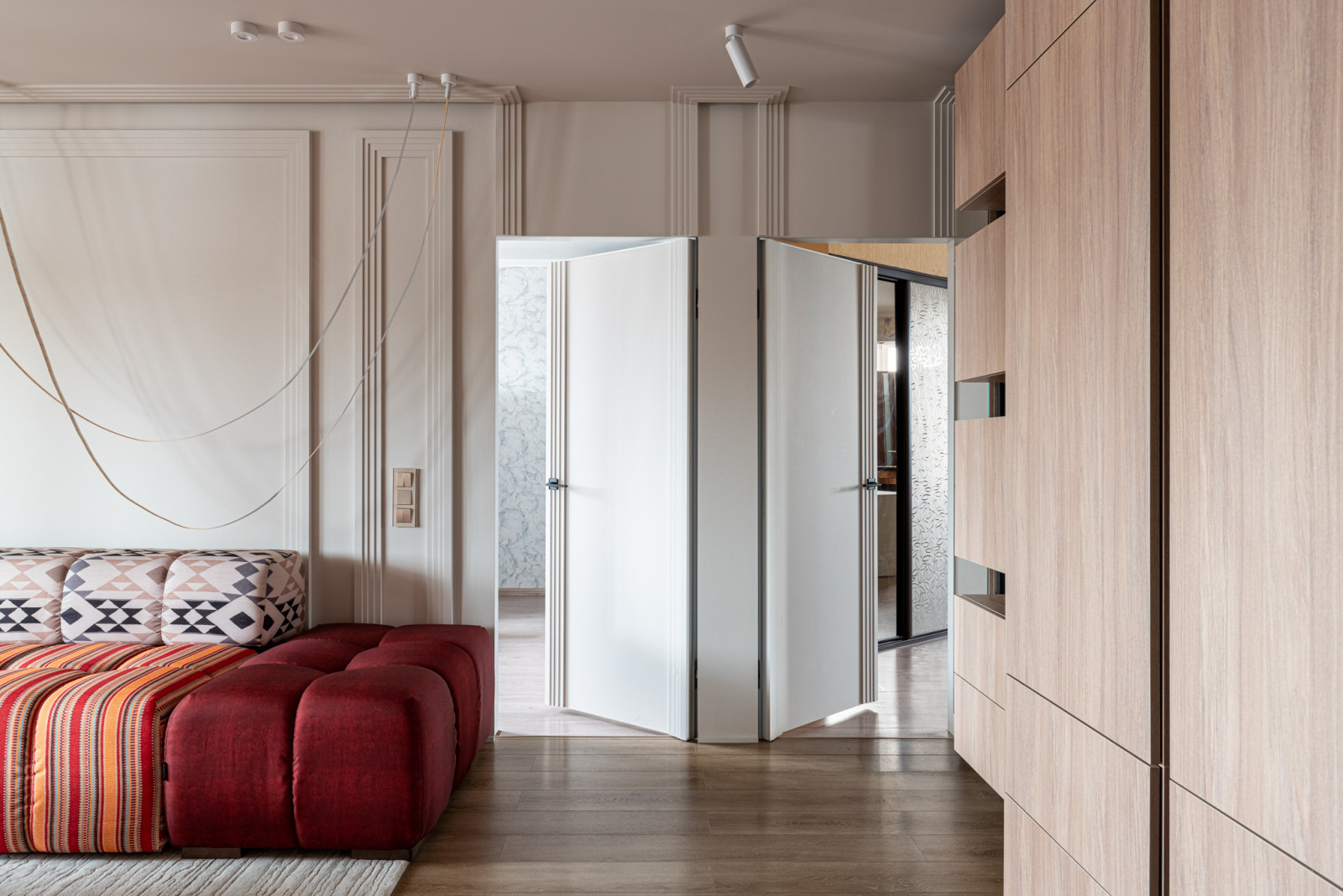 "Квартирный вопрос", Гостиная