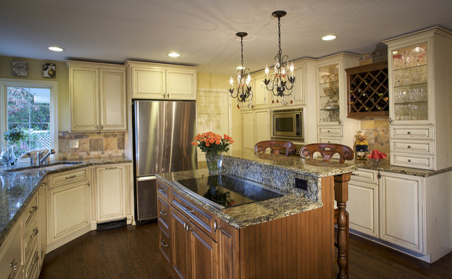 Kitchen traditional-kitchen