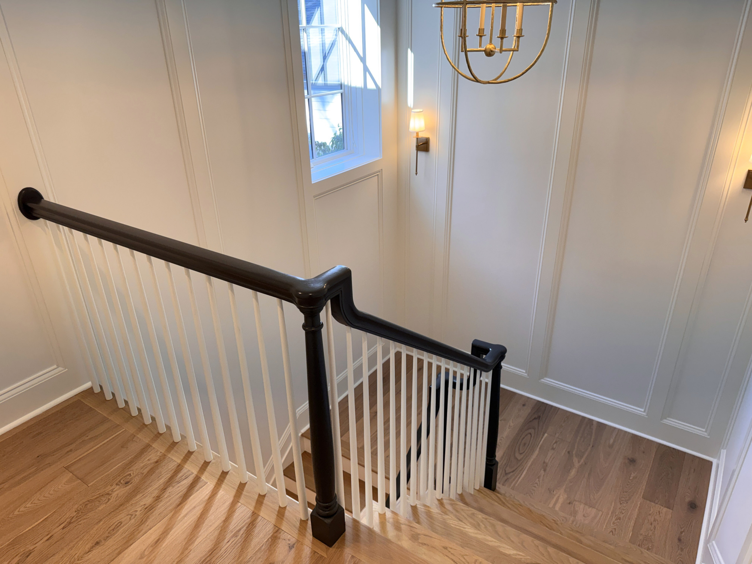 Project #160 | Traditional Box Stair with Gooseneck Handrail