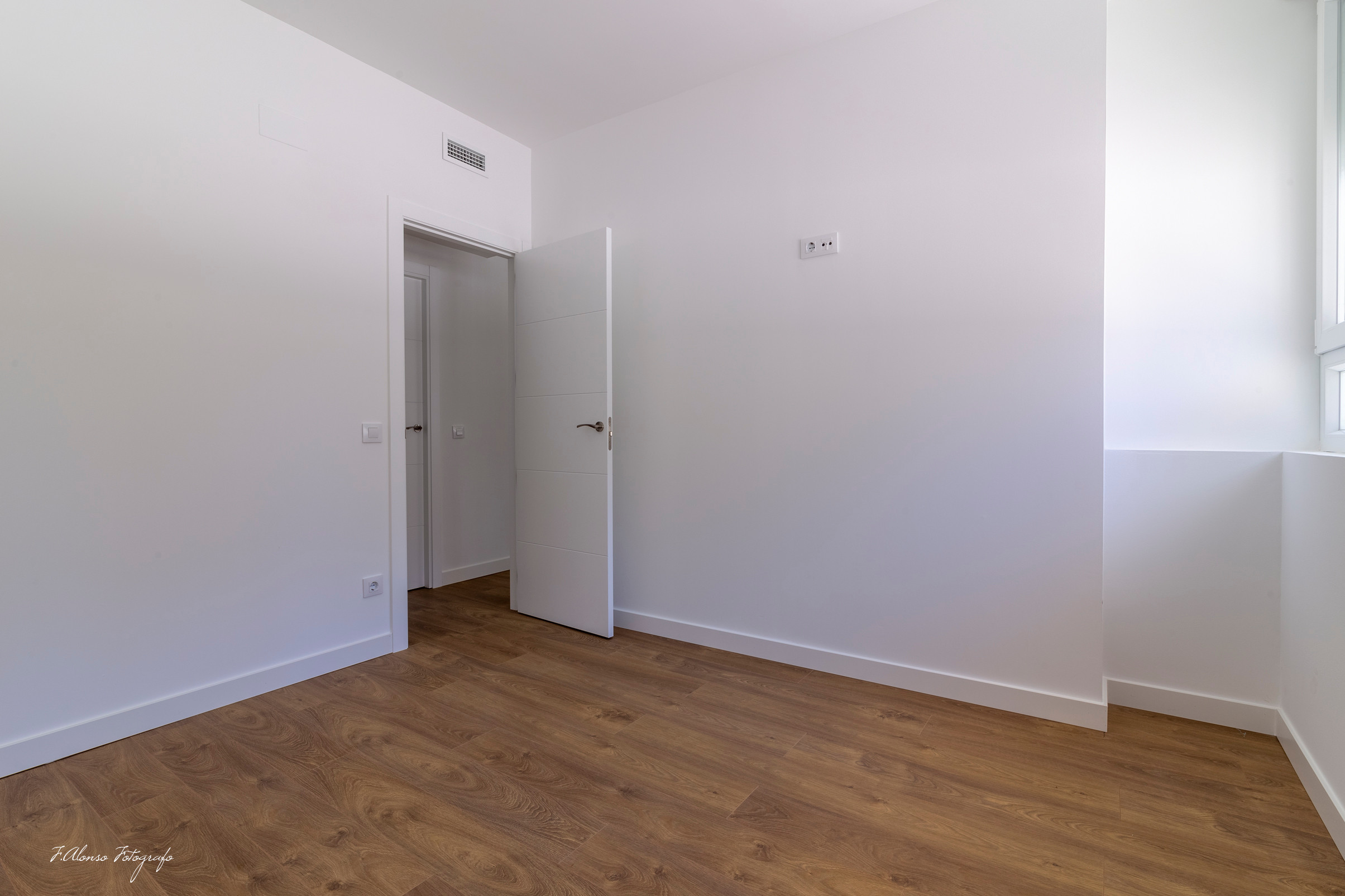 CAMBIO DE LOCAL A VIVIENDA.