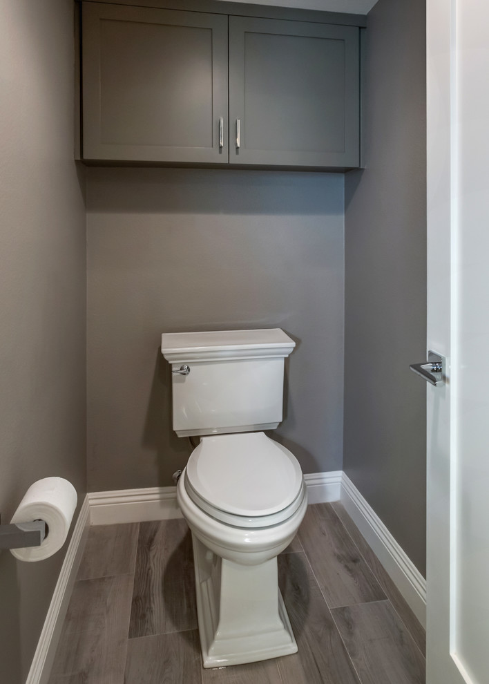 Design ideas for a modern cloakroom in Orange County.
