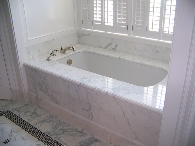 Calacatta marble 1 piece tub deck & tub skirt