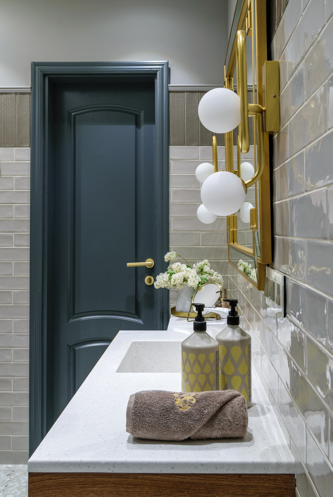 Трехуровневая квартира на Олимпийском проспекте