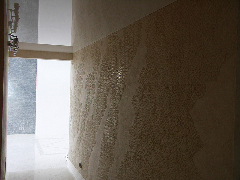 Декоративная штукатурка с орнаментом