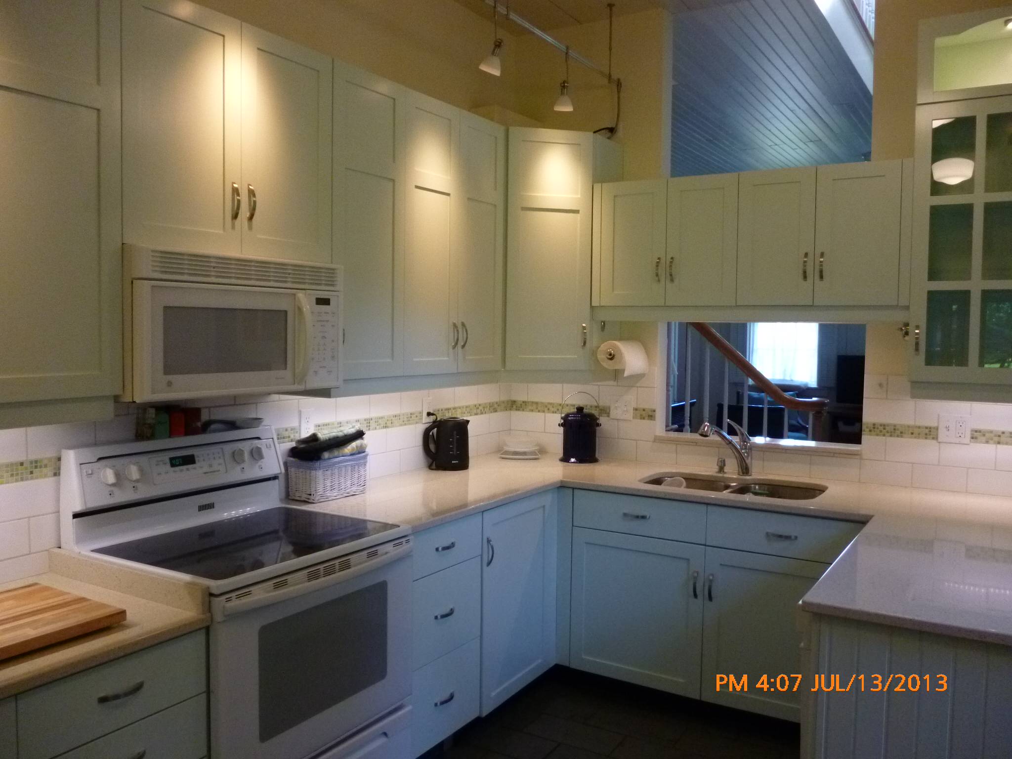 Lynch Kitchen. Shaker style, painted
