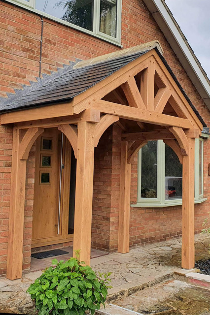 Bespoke oak porch required for lovely North Yorkshire home hus-og-facade