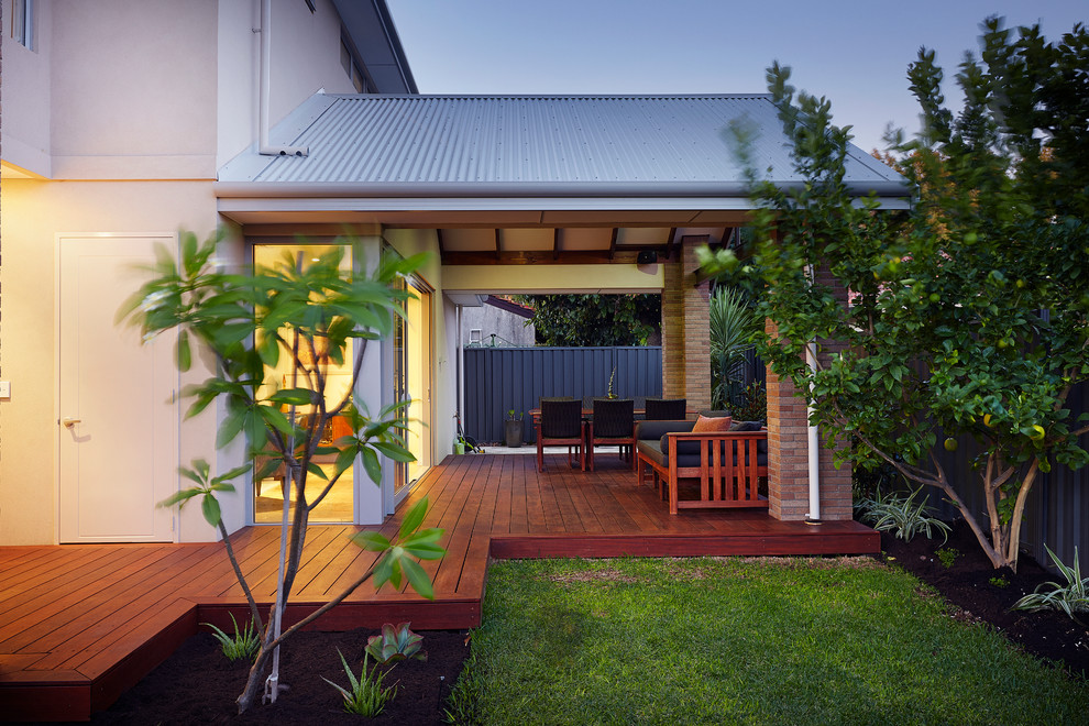 Photo of a contemporary two-storey exterior in Perth.
