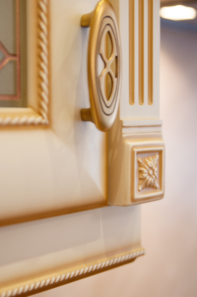 Классическая кухня с "островом"