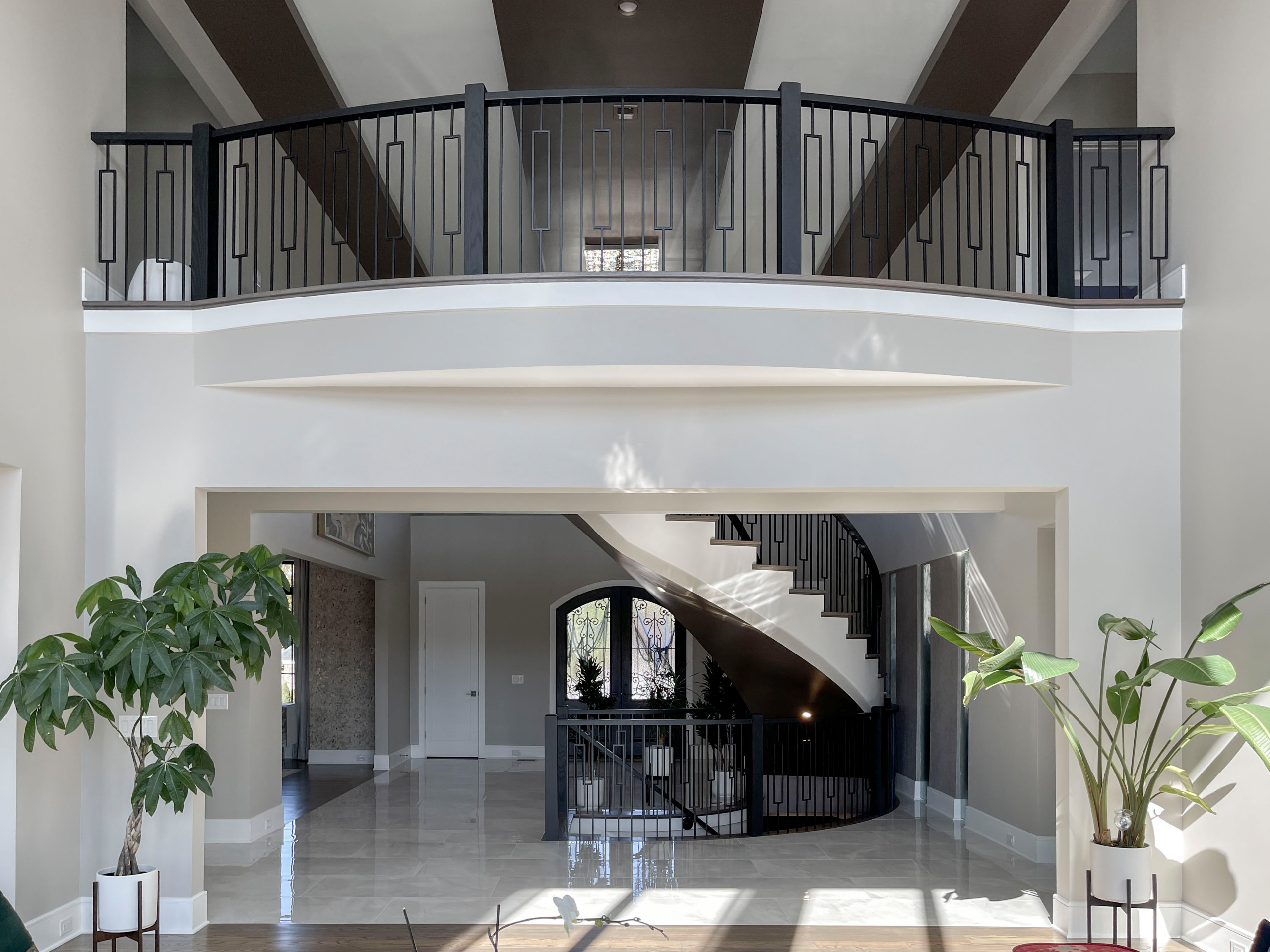 114_Striking Floating-Curved Staircase, Leesburg VA 20175