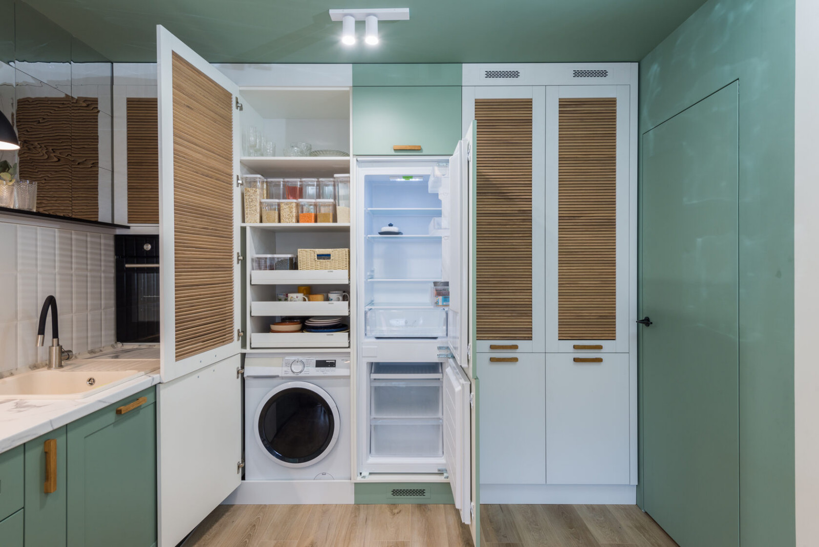 Комната: кухня, гостиная и спальня - ремонт для телепроекта