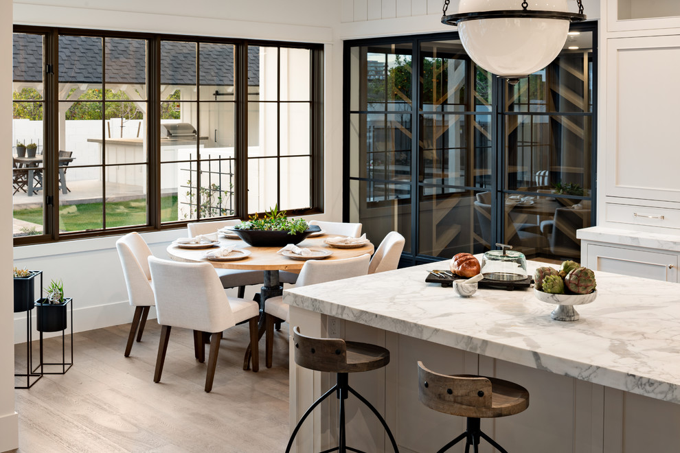 Example of a transitional kitchen design in Phoenix