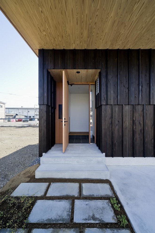 他の地域にあるアジアンスタイルのおしゃれな縁側・ポーチの写真