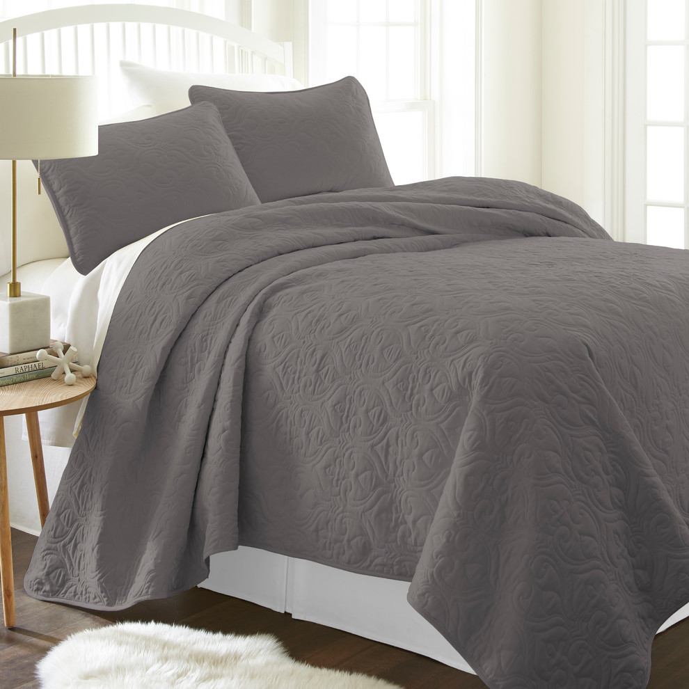 Becky Cameron Premium Ultra Soft Damask Pattern Quilted Coverlet Set, Gray, King