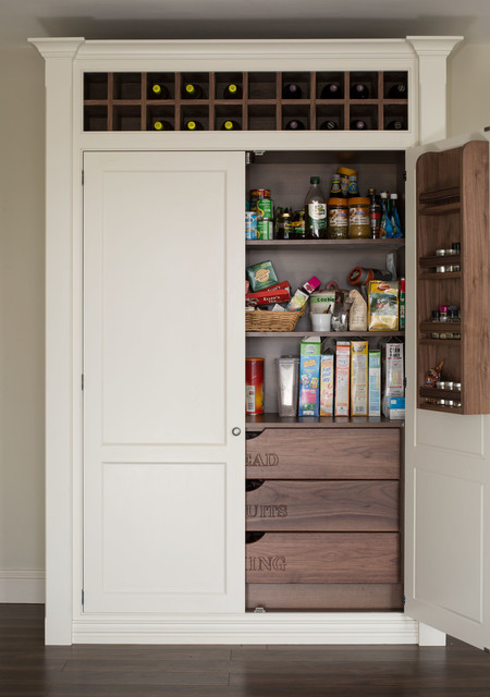 Kitchen for Jonathan Williams Kitchens traditional-kitchen