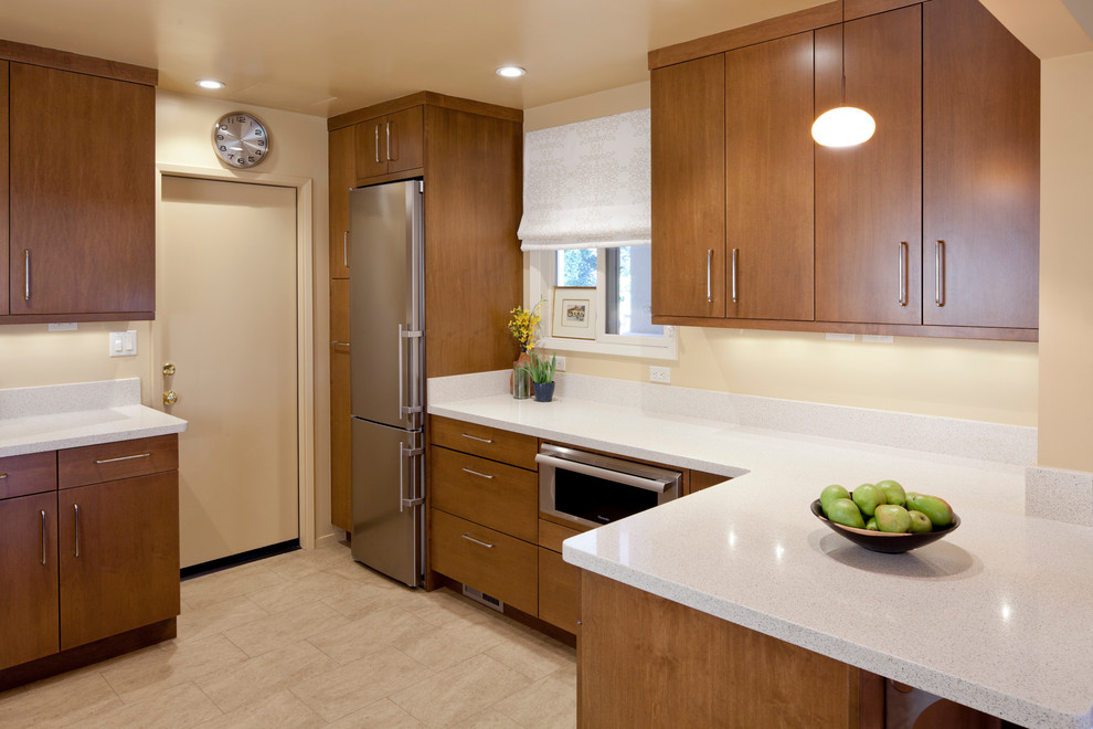 Photo of a contemporary kitchen in San Francisco.