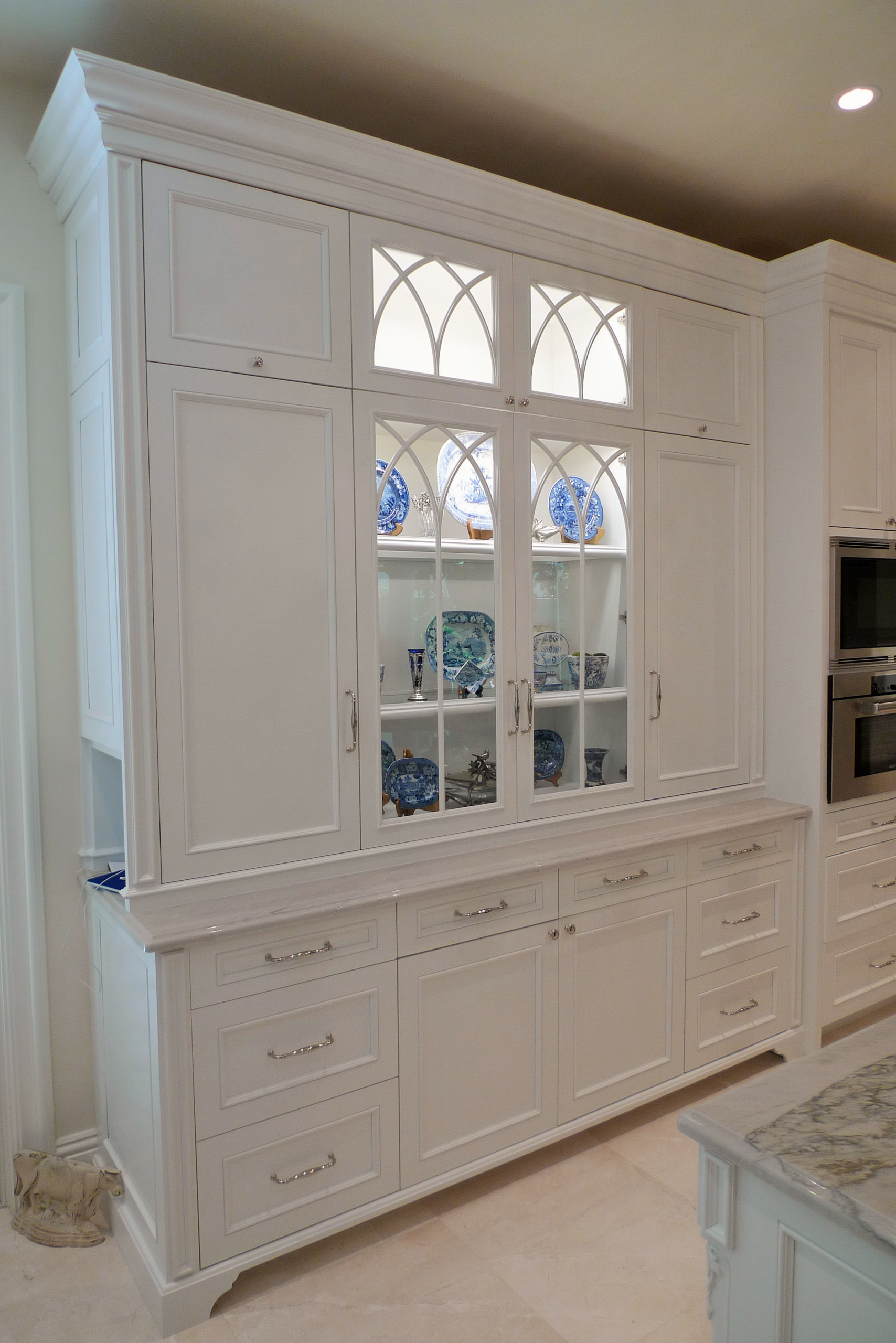 Complete Kitchen Design + Build with Custom Features