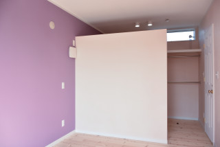 75 Mid-Century Modern Purple Bedroom Ideas You'll Love - November