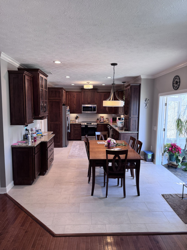 Covington Estates 4 Seasons Room