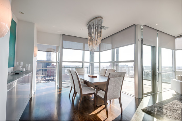 Lakeside Ave., Cleveland modern-esszimmer