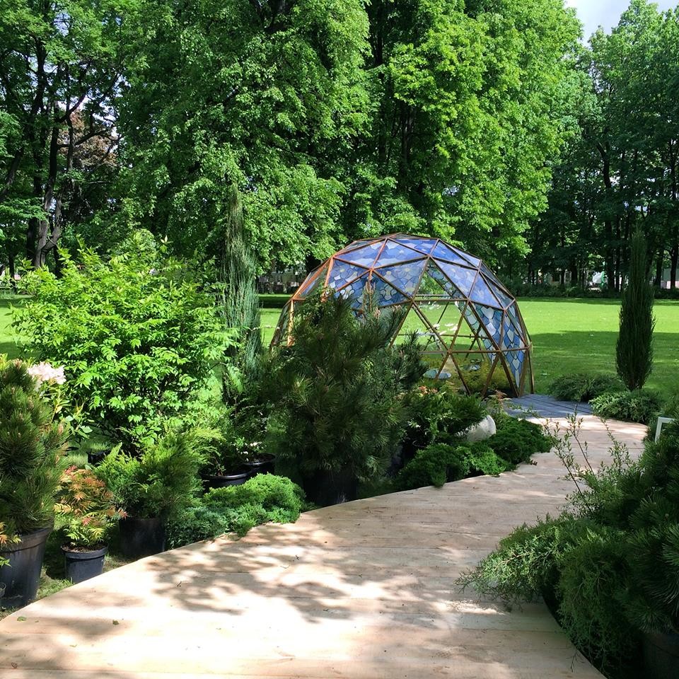 Тень Шелкового Пути