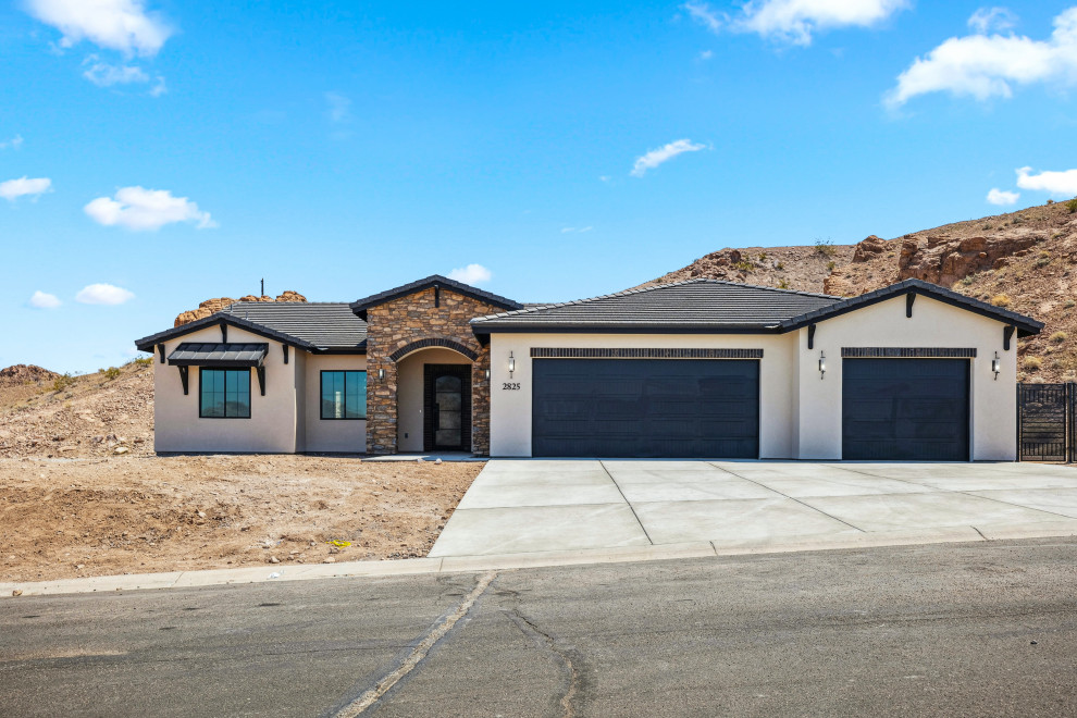 Desert Canyon Custom