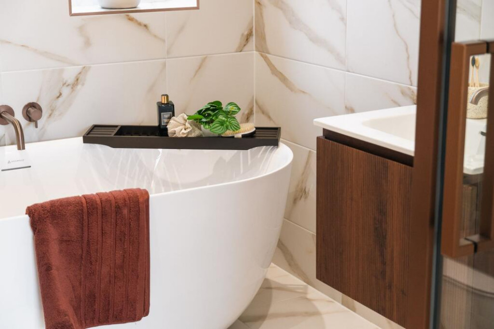 Ridgeway - New Build - Stage to Sell