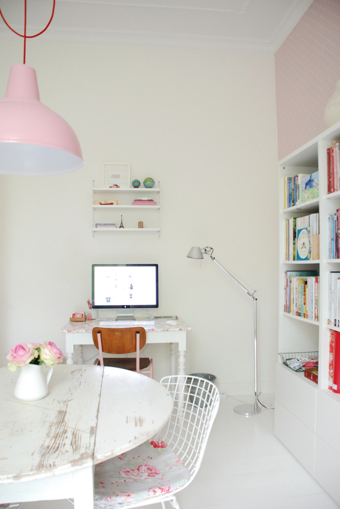 This is an example of a traditional home office in Amsterdam.
